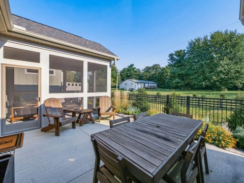 Tiny photo for 5195 Bluffton Way, Delaware, OH 43015 (MLS # 226033776)