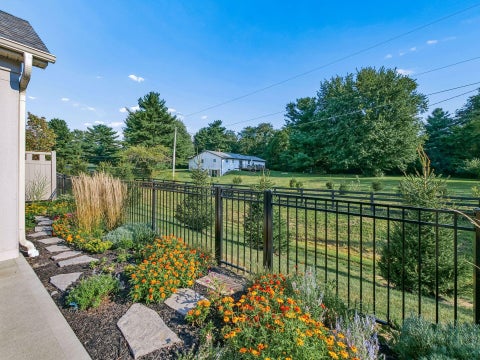 Tiny photo for 5195 Bluffton Way, Delaware, OH 43015 (MLS # 226033776)
