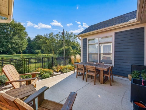 Tiny photo for 5195 Bluffton Way, Delaware, OH 43015 (MLS # 226033776)
