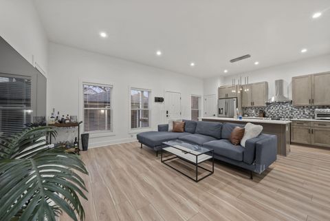 Tiny photo for 1205 Hamlet Street, Columbus, OH 43201 (MLS # 226000632)