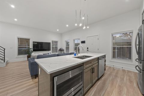 Tiny photo for 1205 Hamlet Street, Columbus, OH 43201 (MLS # 226000632)