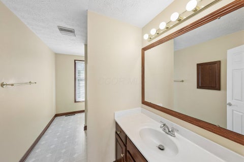 Tiny photo for 107 Blackberry Drive, Hudson, OH 44236 (MLS # 226038743)
