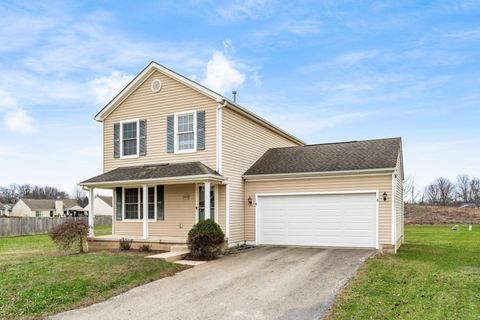 Photo of 3865 Pendent Lane, Columbus, OH 43207 (MLS # 225045462)