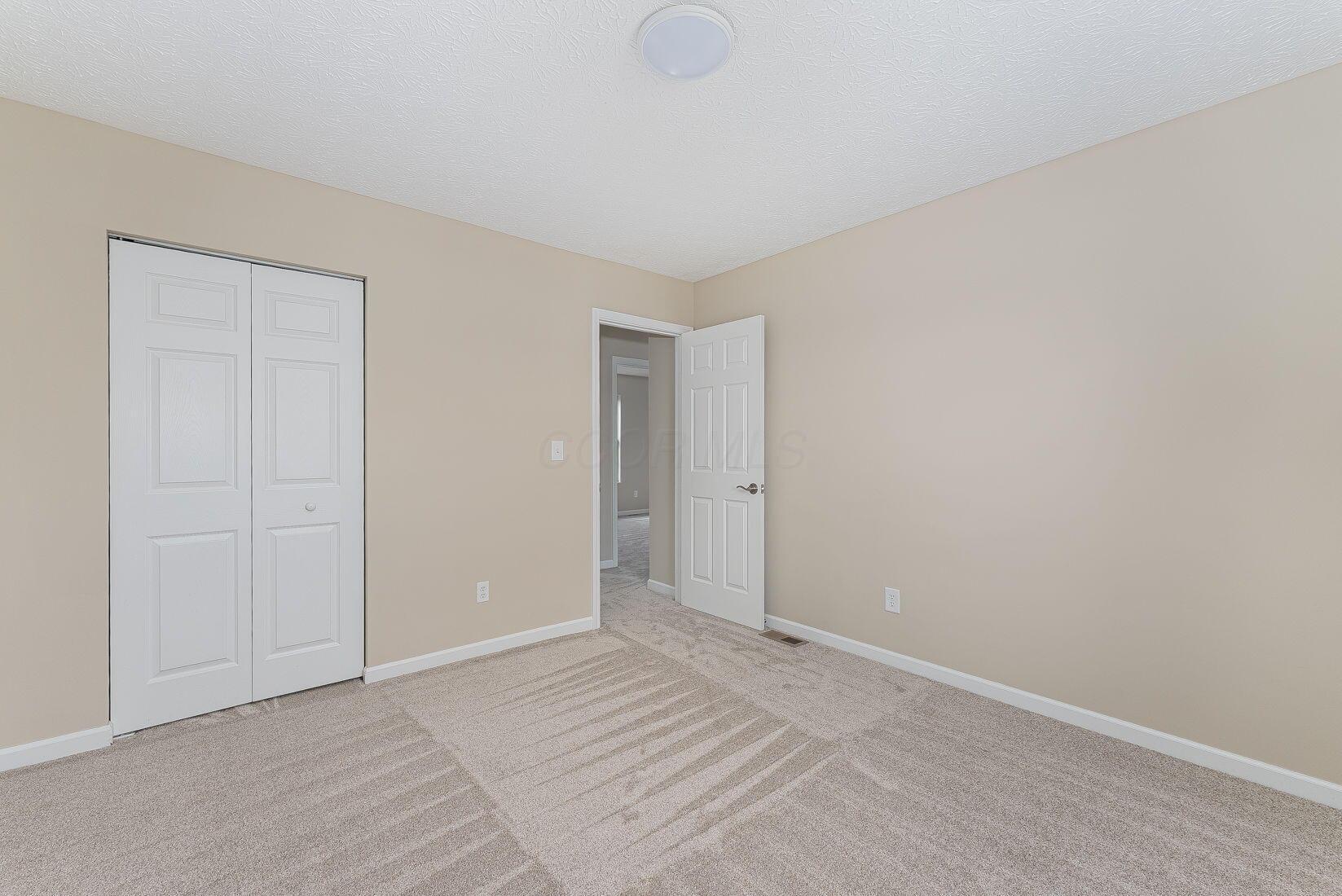 657 Sleigh Court, Pataskala, Ohio image 32