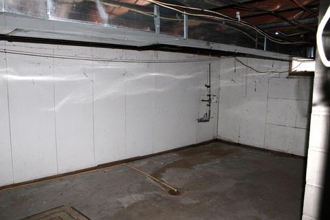 Tiny photo for 21 Parrott Street, Mount Vernon, OH 43050 (MLS # 226002996)