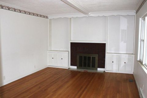 Tiny photo for 21 Parrott Street, Mount Vernon, OH 43050 (MLS # 226002996)