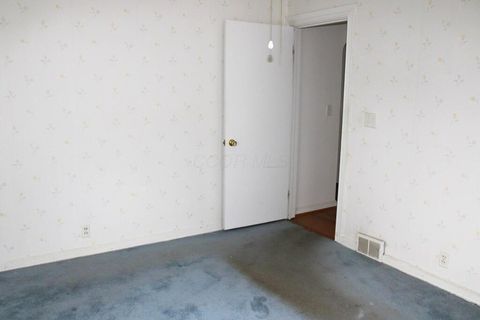 Tiny photo for 21 Parrott Street, Mount Vernon, OH 43050 (MLS # 226002996)