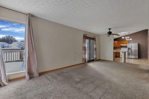 Tiny photo for 4580 Bimini Drive, Columbus, OH 43230 (MLS # 225045968)