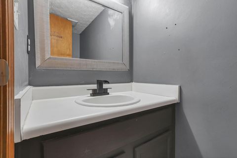 Tiny photo for 4580 Bimini Drive, Columbus, OH 43230 (MLS # 225045968)