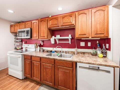 Tiny photo for 26 2nd Avenue, Mount Sterling, OH 43143 (MLS # 225045495)