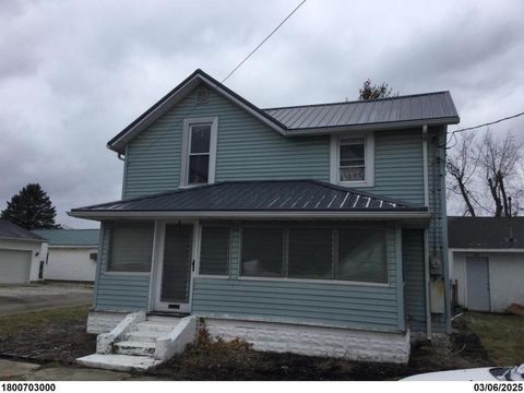 Photo of 26 2nd Avenue, Mount Sterling, OH 43143 (MLS # 225045495)