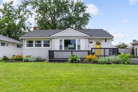 Photo of 3055 Voeller Circle, Grove City, OH 43123 (MLS # 226033477)