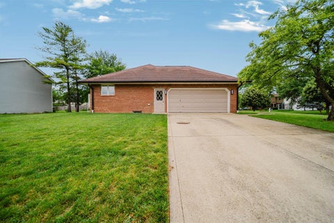 Tiny photo for 1711 Sioux Court, Grove City, OH 43123 (MLS # 226024008)