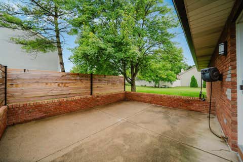 Tiny photo for 1711 Sioux Court, Grove City, OH 43123 (MLS # 226024008)