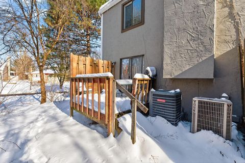 Tiny photo for 3001 Cooper Bluff Drive, Columbus, OH 43231 (MLS # 226003113)