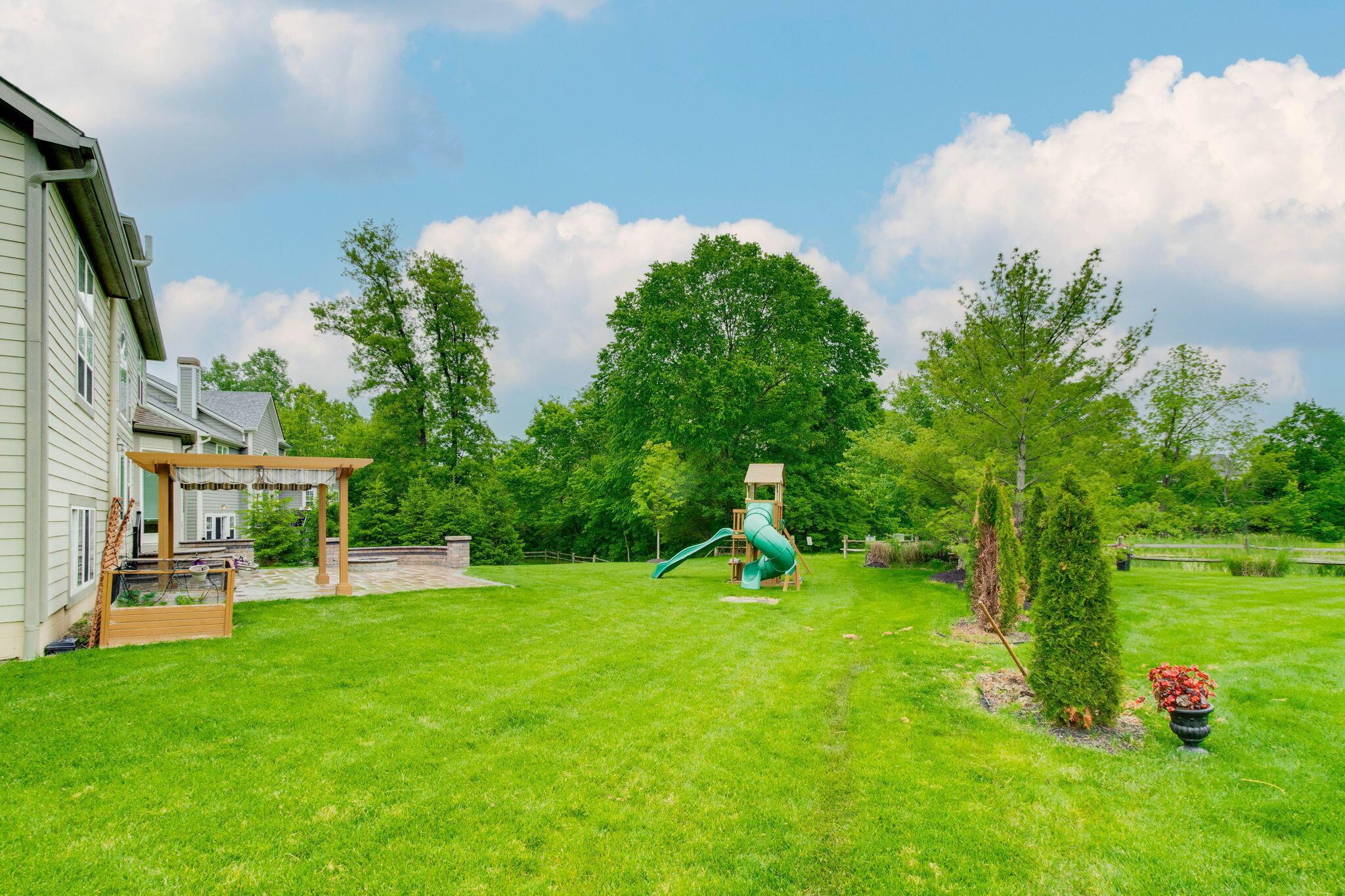 2898 Braden Way, Blacklick, Ohio image 43