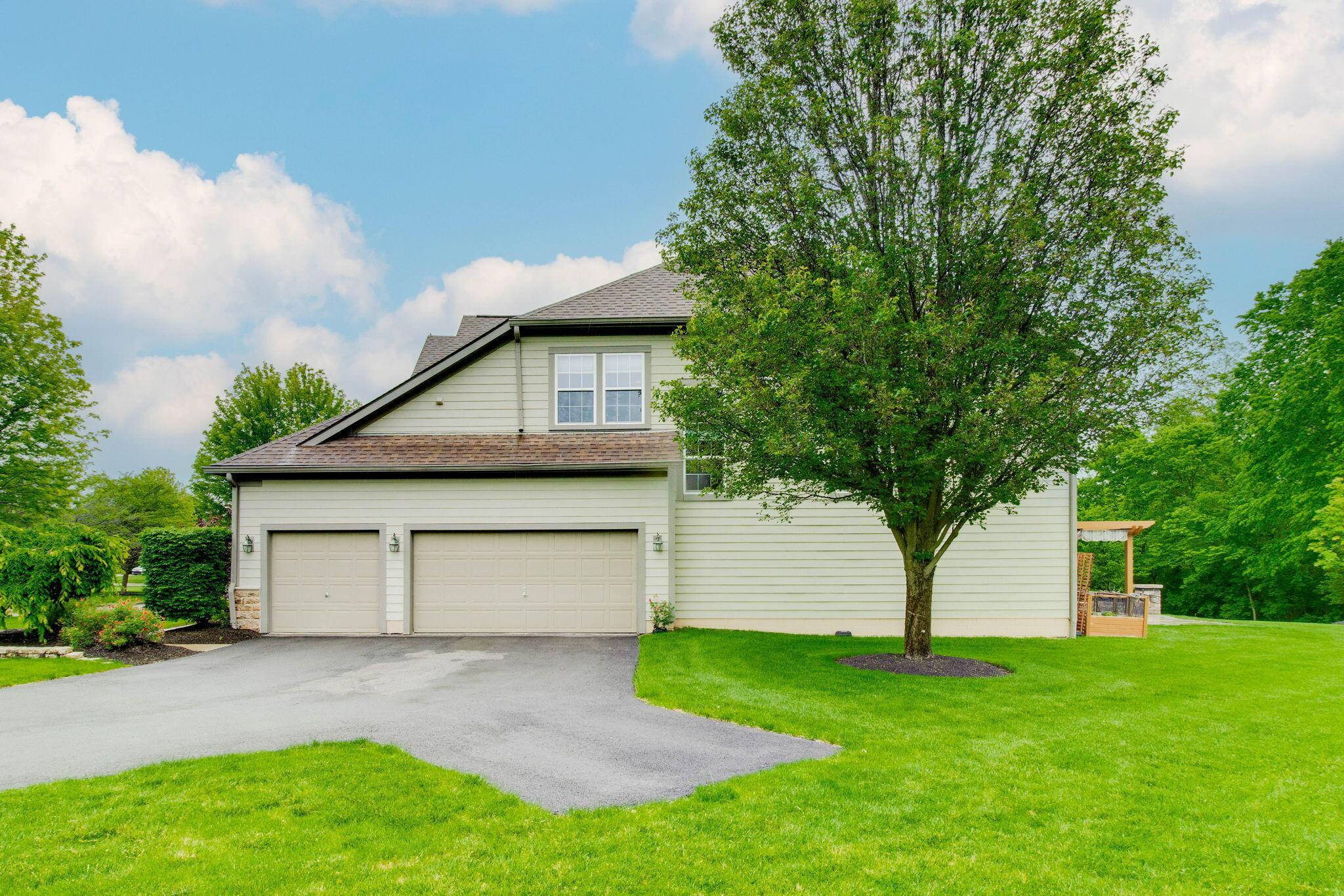 2898 Braden Way, Blacklick, Ohio image 44