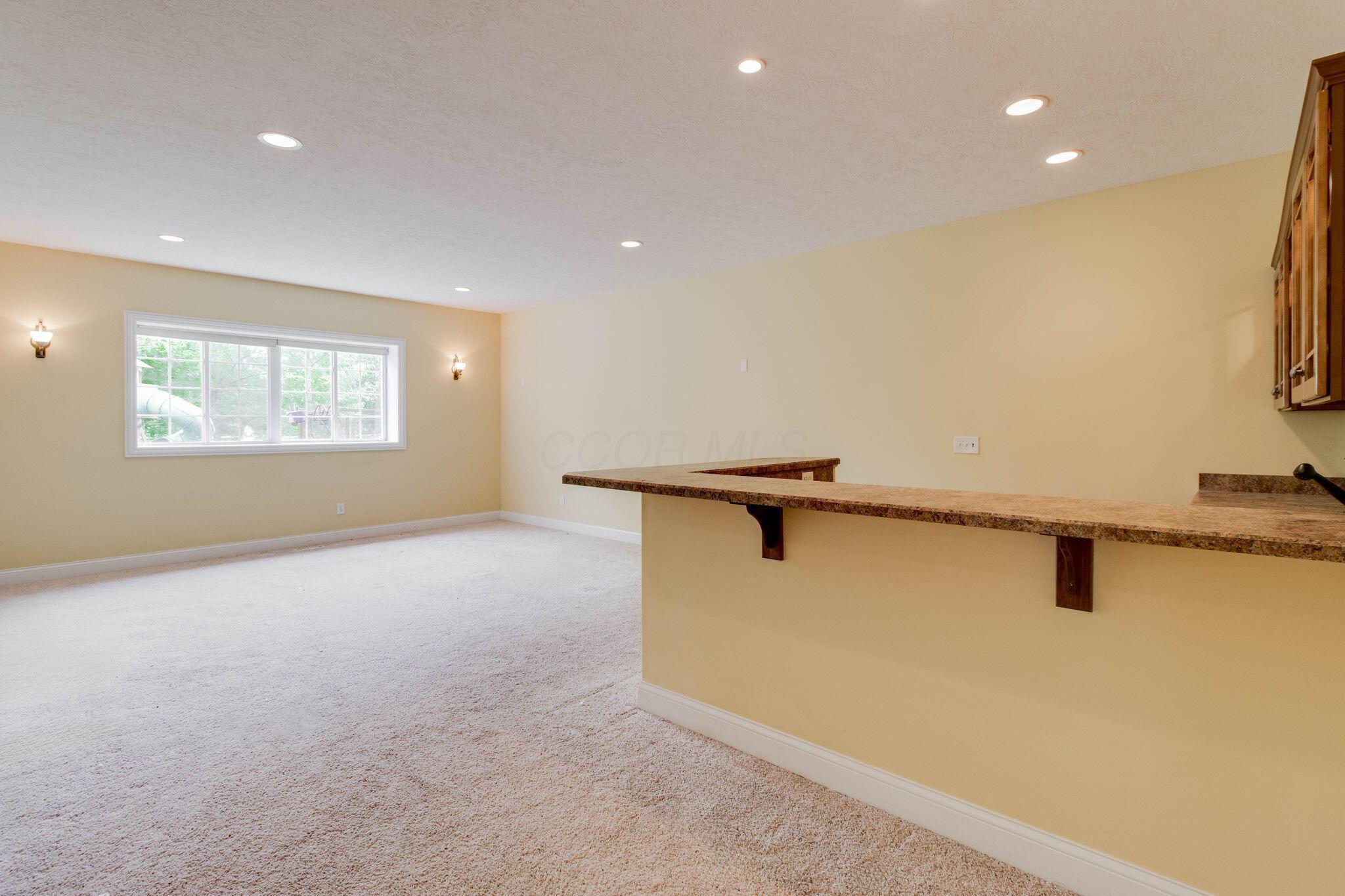 2898 Braden Way, Blacklick, Ohio image 37