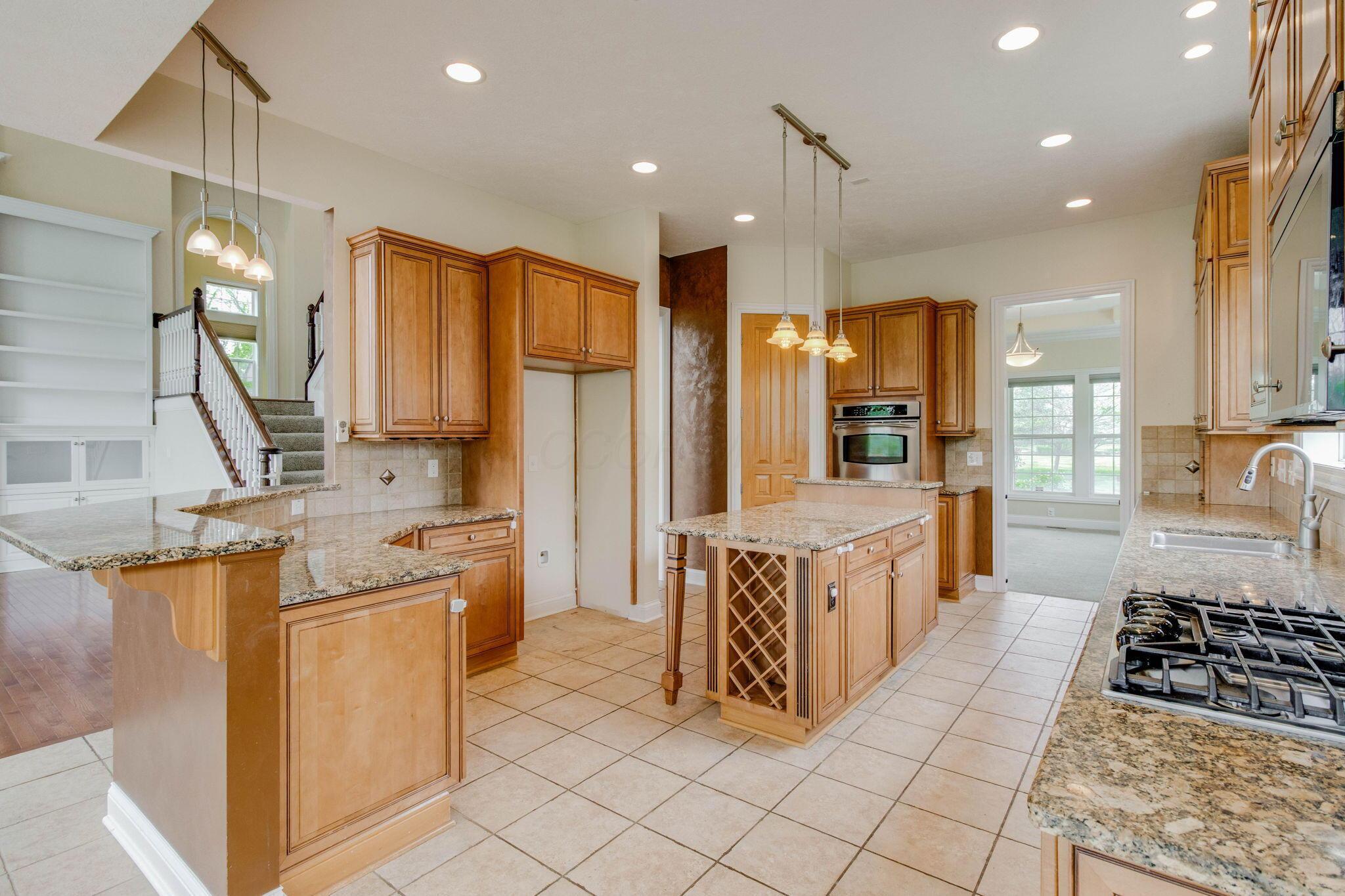 2898 Braden Way, Blacklick, Ohio image 10
