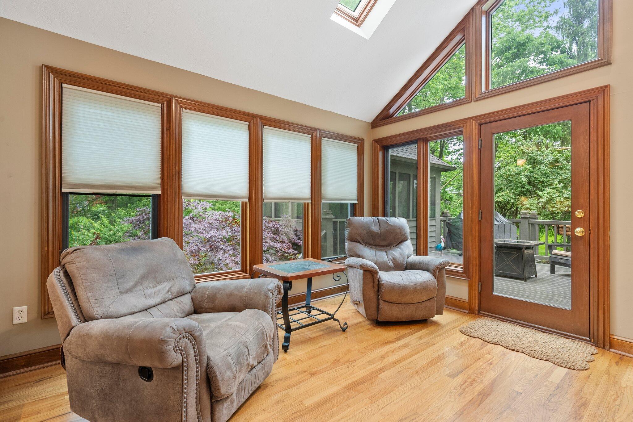 9394 Din Eidyn Drive, Dublin, Ohio image 12