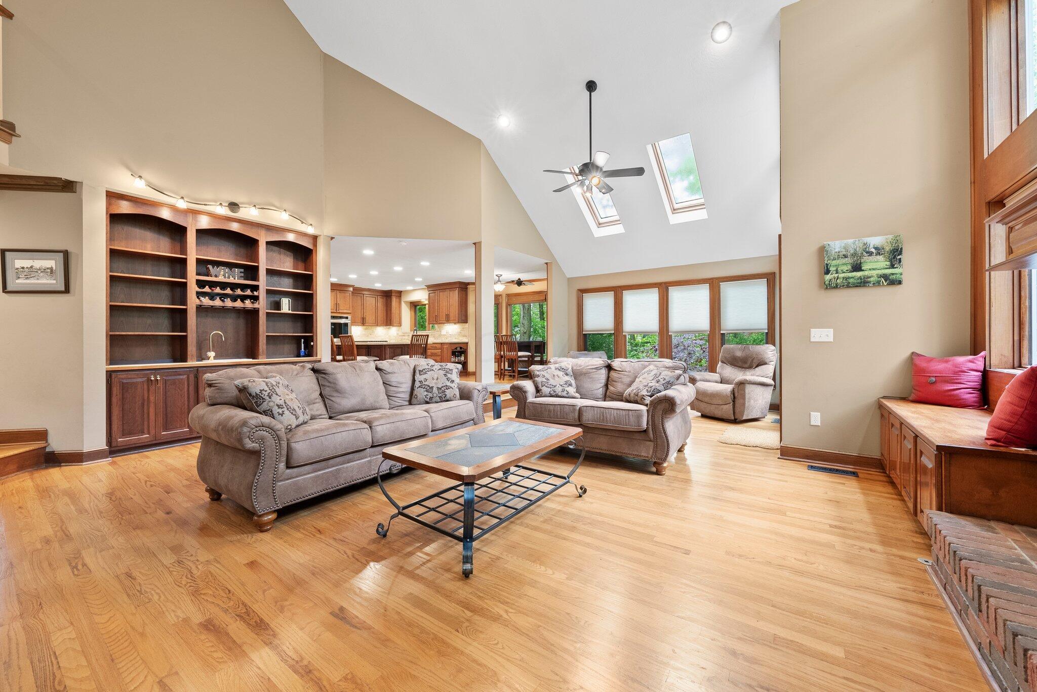 9394 Din Eidyn Drive, Dublin, Ohio image 9