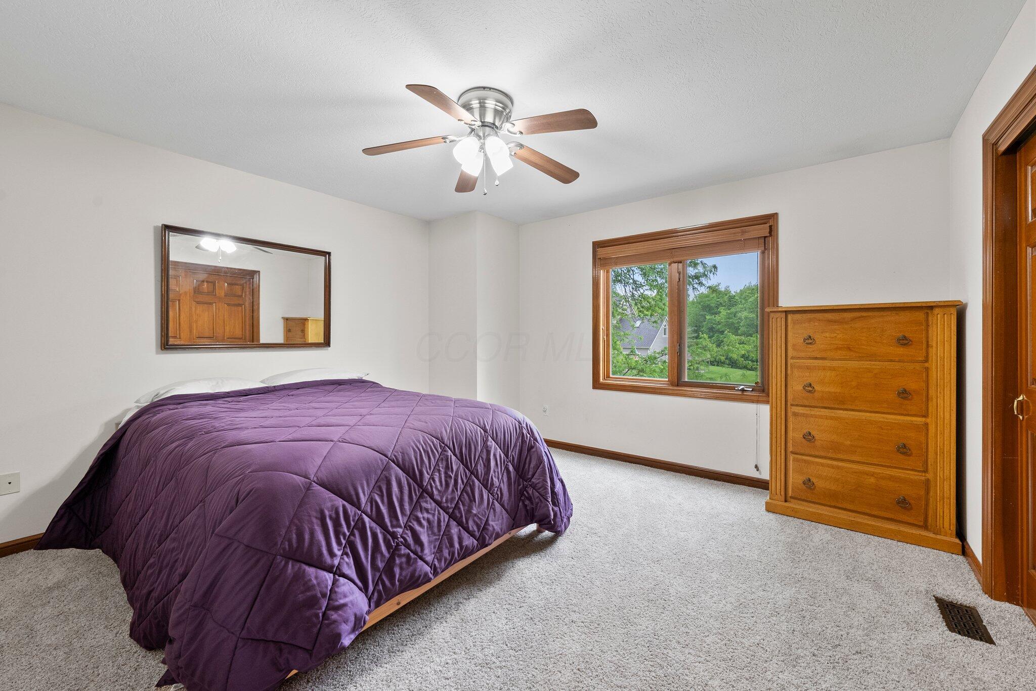 9394 Din Eidyn Drive, Dublin, Ohio image 36