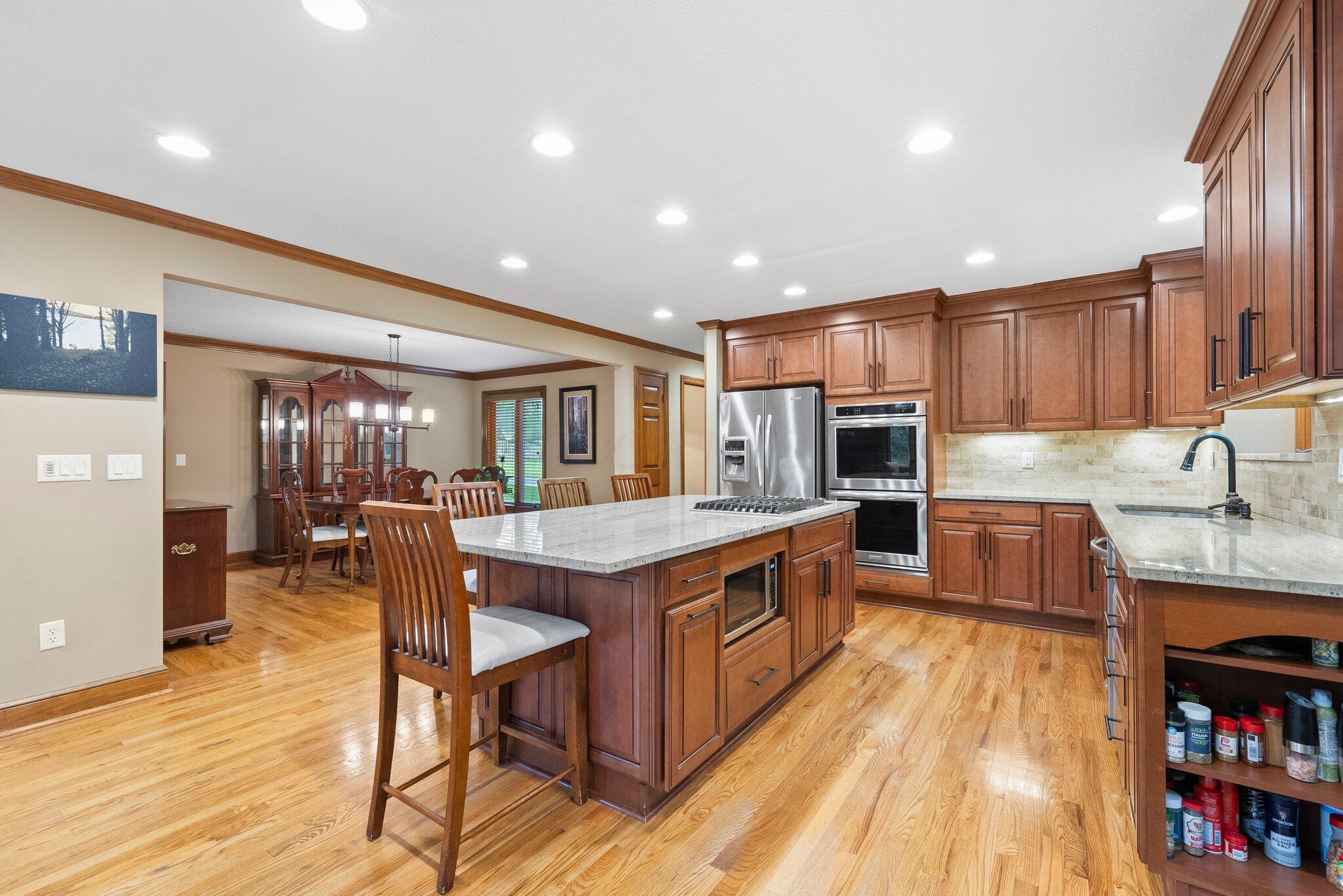 9394 Din Eidyn Drive, Dublin, Ohio image 20