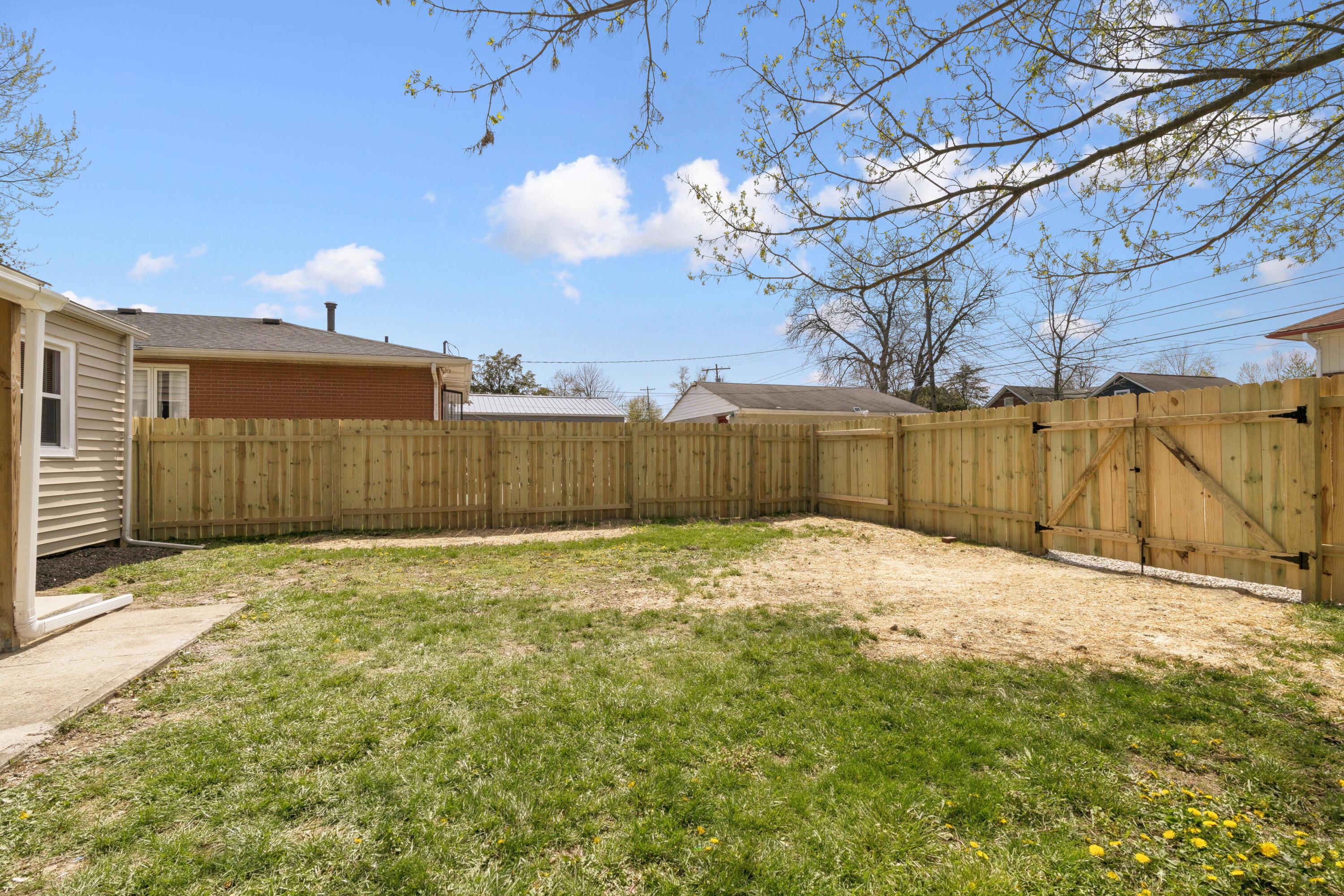 653 Dexter Avenue, Columbus, Ohio image 21