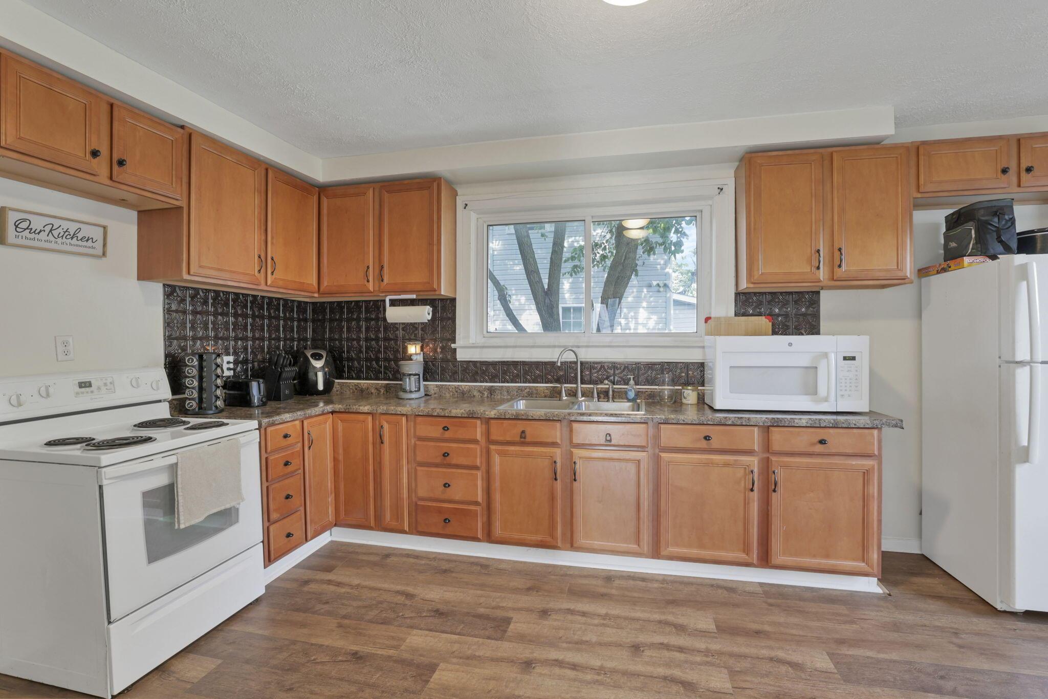610 W Wheeling Street, Lancaster, Ohio image 13
