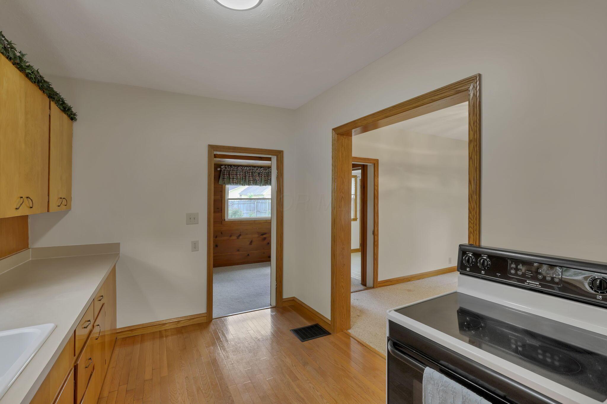 520 Oakwood Avenue, Lancaster, Ohio image 14