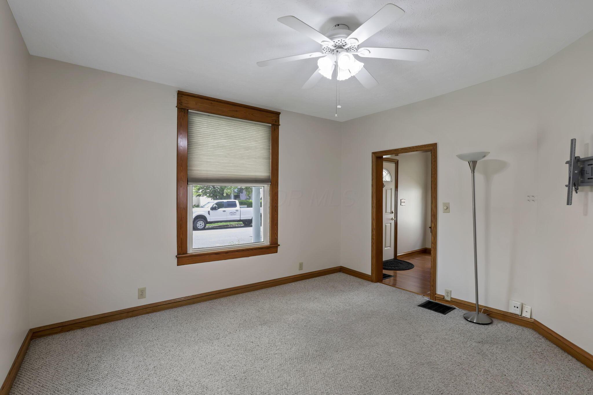 520 Oakwood Avenue, Lancaster, Ohio image 11