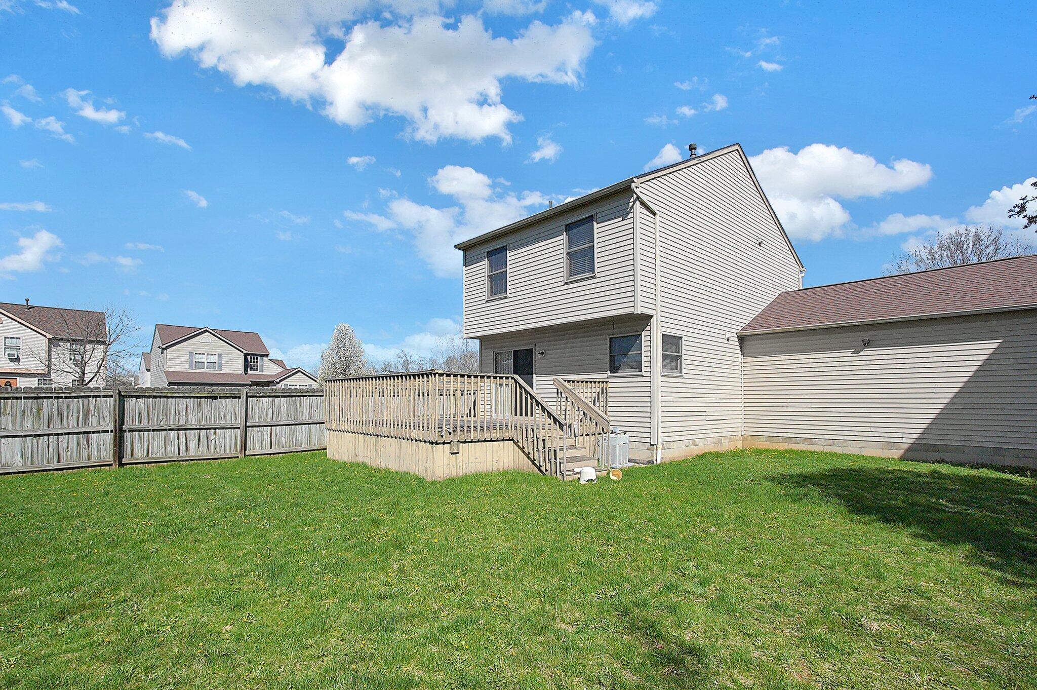 7437 Tyler Henry Court, Canal Winchester, Ohio image 3