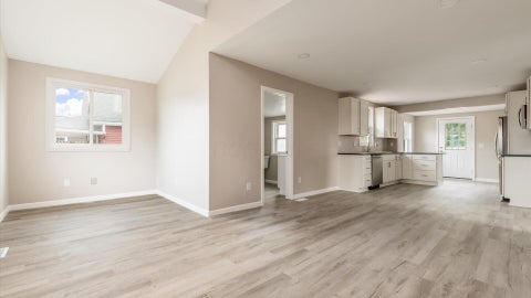 Tiny photo for 4881 Decker Avenue NE, Thornville, OH 43076 (MLS # 226019213)