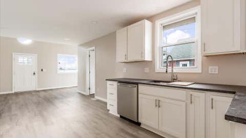 Tiny photo for 4881 Decker Avenue NE, Thornville, OH 43076 (MLS # 226019213)