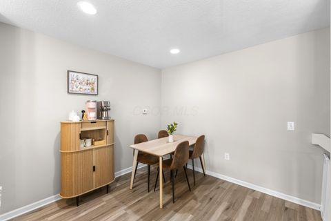 Tiny photo for 5959 Silver Charms Way B #B, New Albany, OH 43054 (MLS # 226013906)
