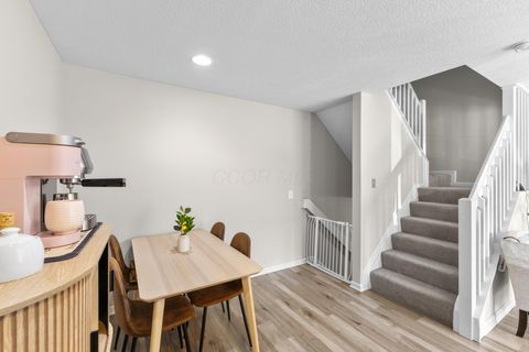 Tiny photo for 5959 Silver Charms Way B #B, New Albany, OH 43054 (MLS # 226013906)