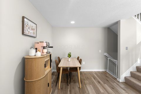 Tiny photo for 5959 Silver Charms Way B #B, New Albany, OH 43054 (MLS # 226013906)