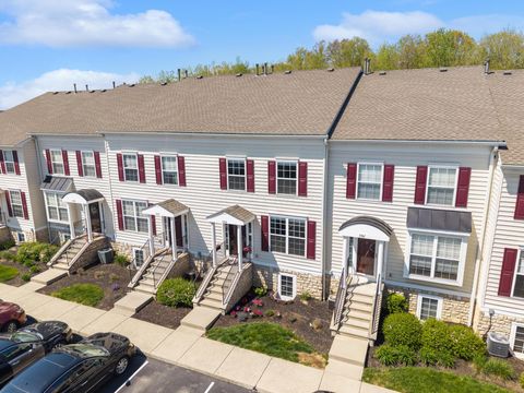 Tiny photo for 5959 Silver Charms Way B #B, New Albany, OH 43054 (MLS # 226013906)