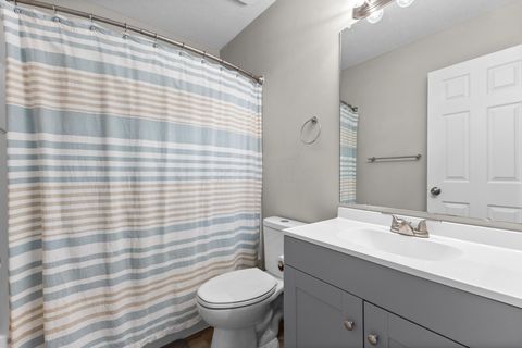 Tiny photo for 5959 Silver Charms Way B #B, New Albany, OH 43054 (MLS # 226013906)