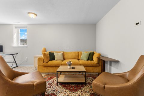 Tiny photo for 5959 Silver Charms Way B #B, New Albany, OH 43054 (MLS # 226013906)