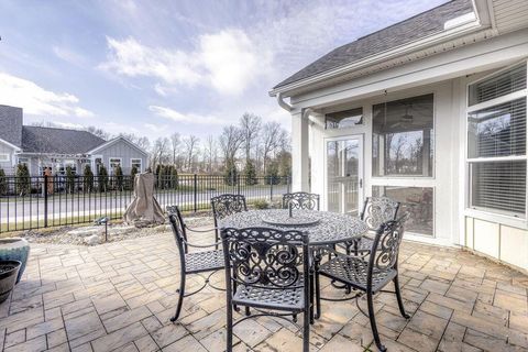 Tiny photo for 3326 Strickland Drive 1 #1, New Albany, OH 43054 (MLS # 226005112)