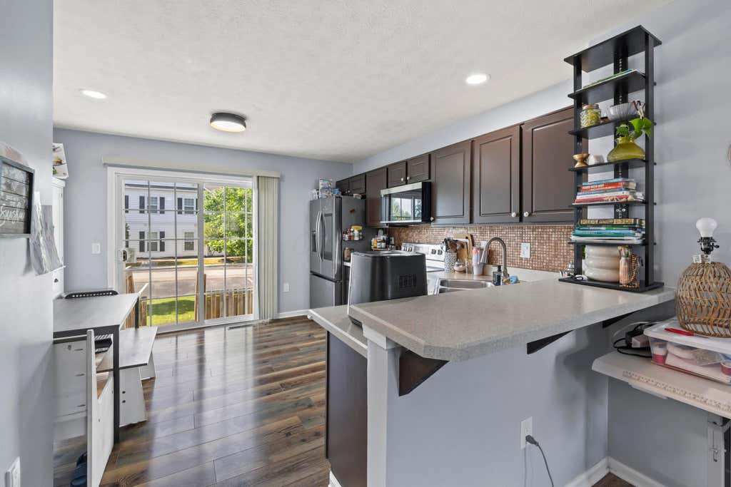 Photo of 6387 Blue Knoll Drive 48 #48, Canal Winchester, OH 43110 (MLS # 226023019)