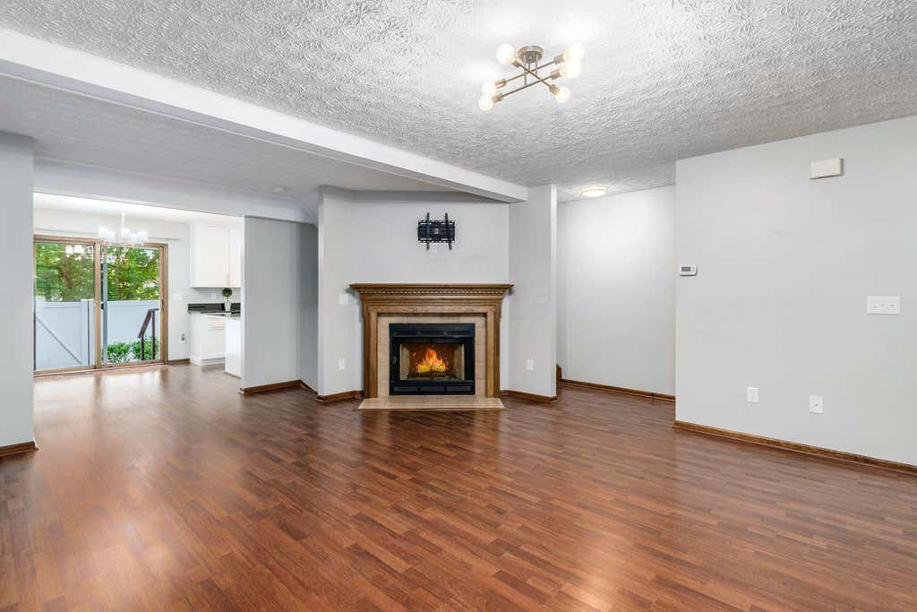Photo of 5841 Elmbridge Lane 27-4 #27-4, Dublin, OH 43016 (MLS # 226030531)