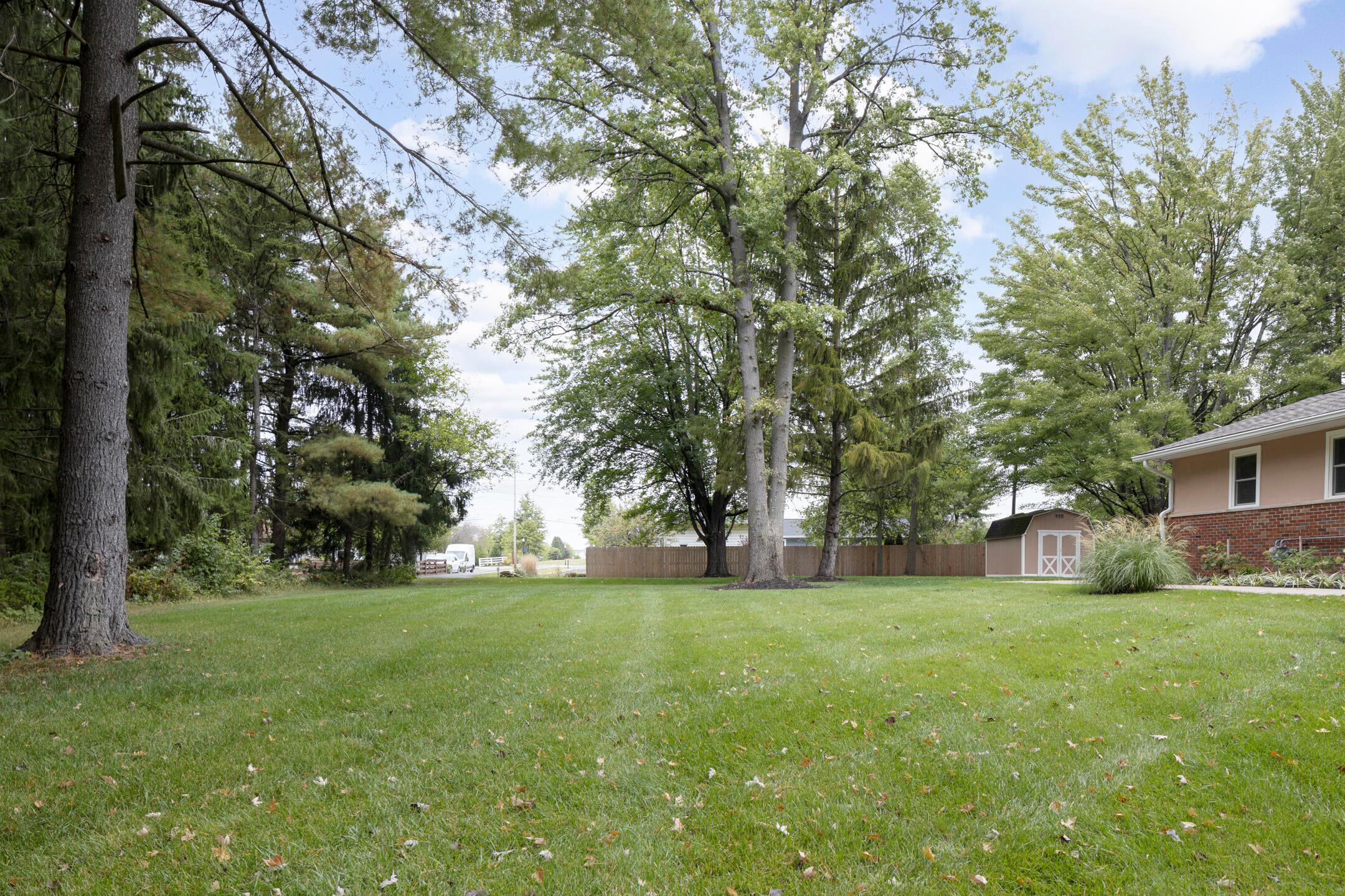 6869 Central College Road, New Albany, Ohio image 47
