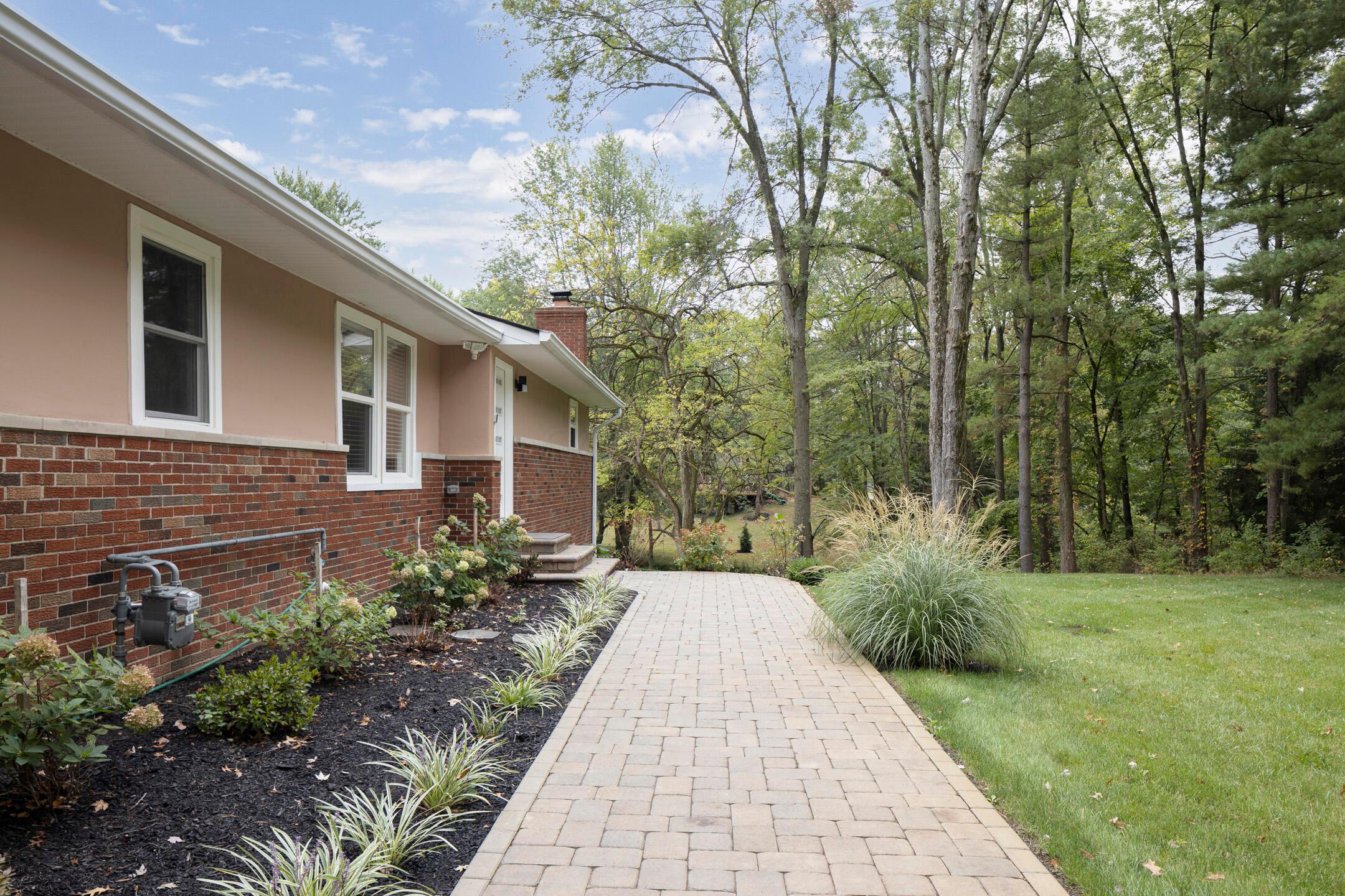 6869 Central College Road, New Albany, Ohio image 44