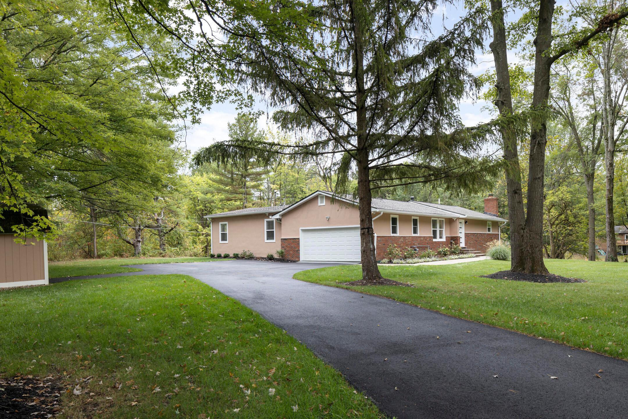 6869 Central College Road, New Albany, Ohio image 3
