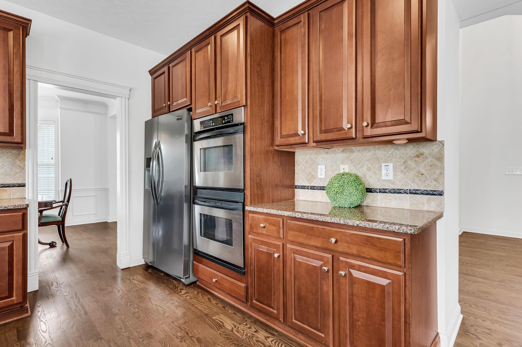 7169 Fernridge Drive, New Albany, Ohio image 9