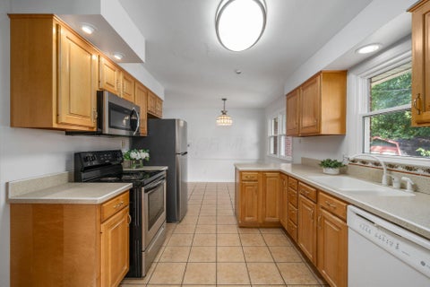 Tiny photo for 1826 Nelson Road, Lancaster, OH 43130 (MLS # 226037316)