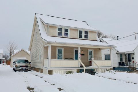 Tiny photo for 736 E Allen Street, Lancaster, OH 43130 (MLS # 226003184)