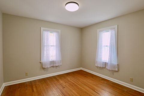 Tiny photo for 736 E Allen Street, Lancaster, OH 43130 (MLS # 226003184)